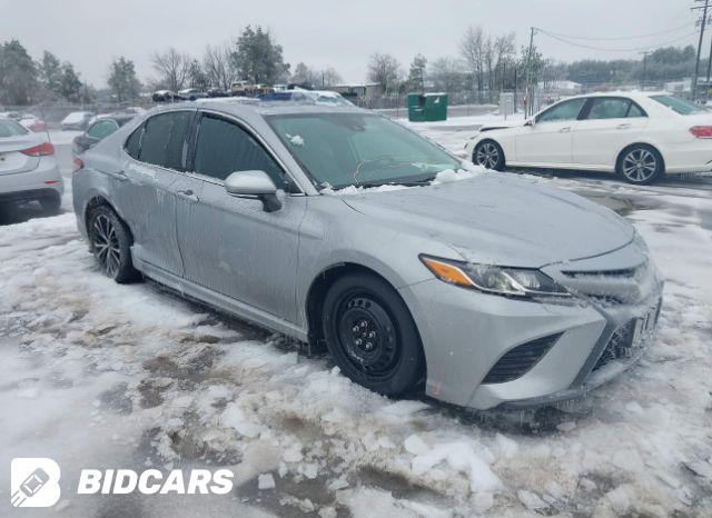 Toyota Camry 2019, VIN 4T1B11HKXKU856723, 3/5