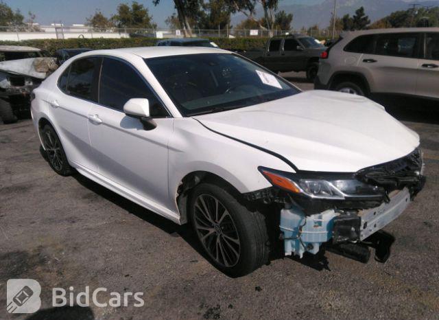 Toyota Camry 2018, VIN 4T1B21HK2JU502559, 14/21