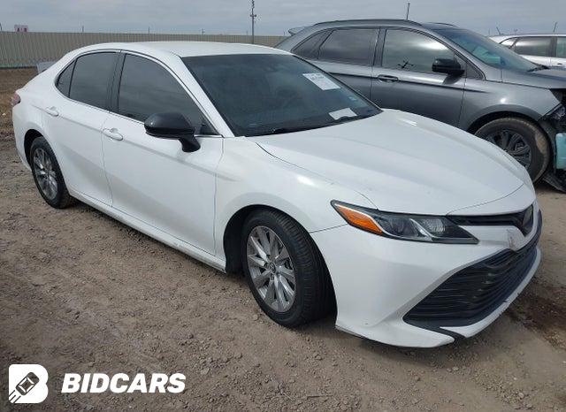 Toyota Camry 2018, VIN 4T1B21HK5JU501230, 4/5