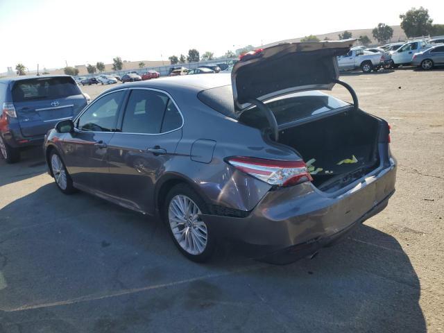 Toyota Camry 2018, VIN 4T1B21HKXJU009857, 2/5