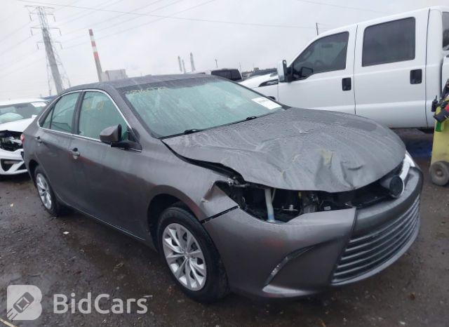 Toyota Camry 2015, VIN 4T1BD1FK4FU142571, 1/5