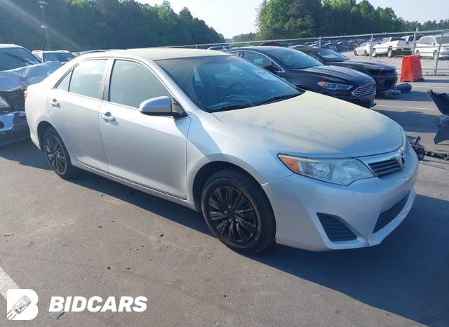 Toyota Camry 2014, VIN 4T1BD1FK9EU099232, 2/5