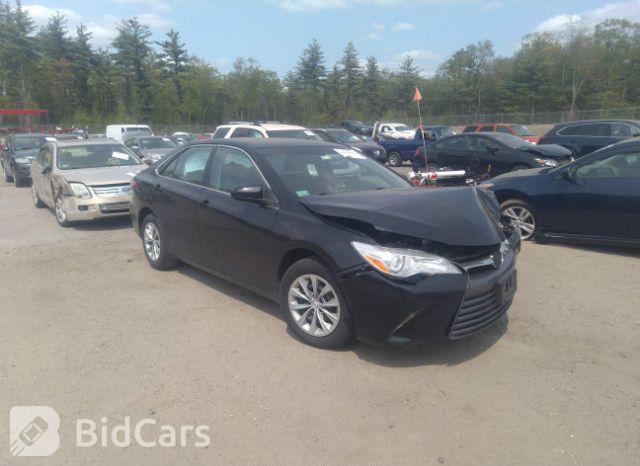 Toyota Camry 2015, VIN 4T1BF1FK4FU037068, 1/5