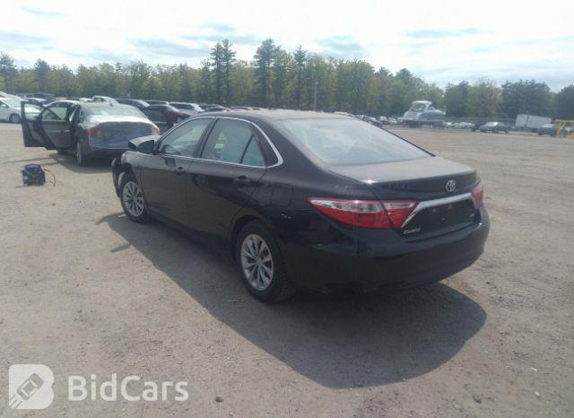 Toyota Camry 2015, VIN 4T1BF1FK4FU037068, 3/5