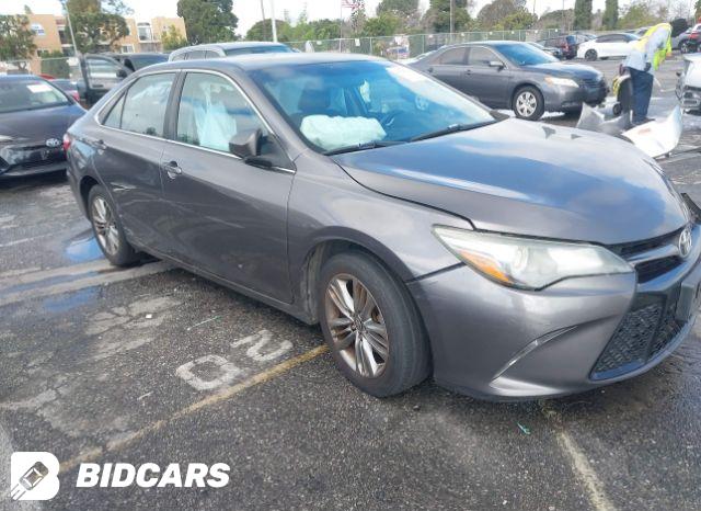 Toyota Camry 2017, VIN 4T1BF1FK6HU681240, 1/5