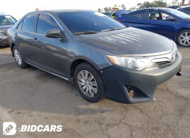 Toyota Camry 2013, VIN 4T1BF1FK9DU279500, 2/5