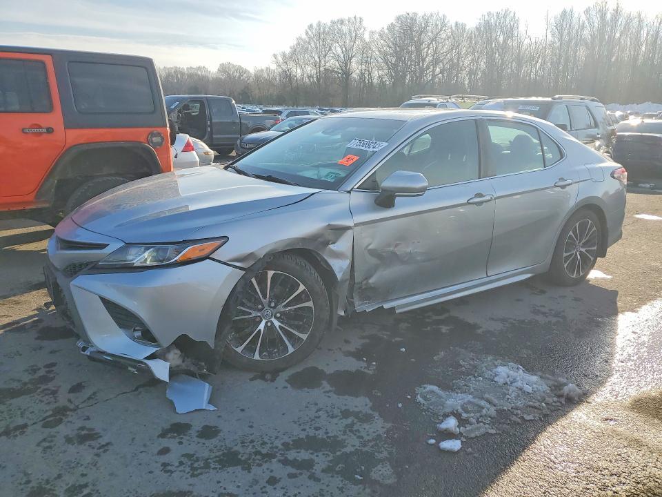 Toyota Camry 2017, VIN 4T1BF1FK9HU350541, 4/5
