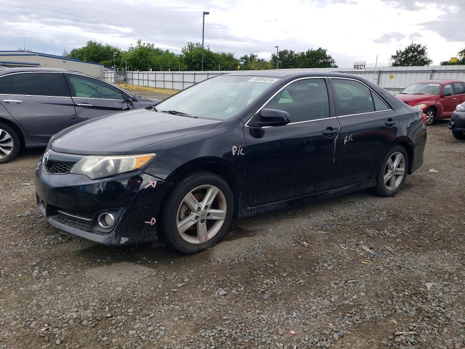 Toyota Camry 2011, VIN 4T1BF3EK0BU738410, 4/5