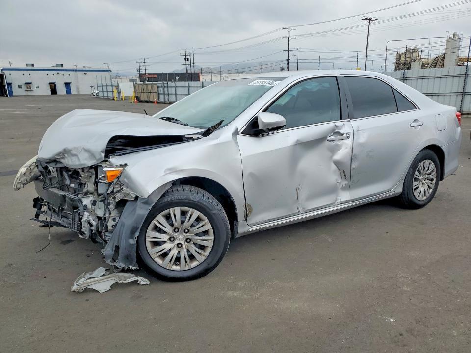 Toyota Camry 2011, VIN 4T1BF3EK7BU733995, 1/5