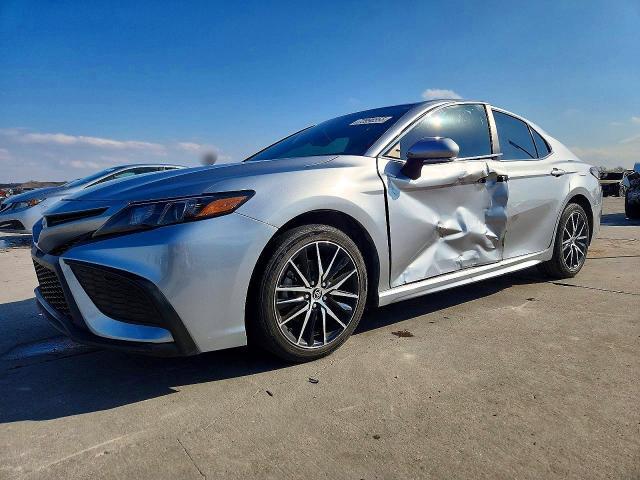 Toyota Camry 2022, VIN 4T1C11AK6NU047710, 4/5