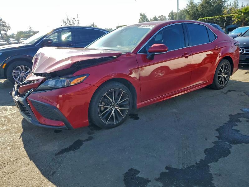 Toyota Camry 2022, VIN 4T1C11BKXNU053508, 3/11