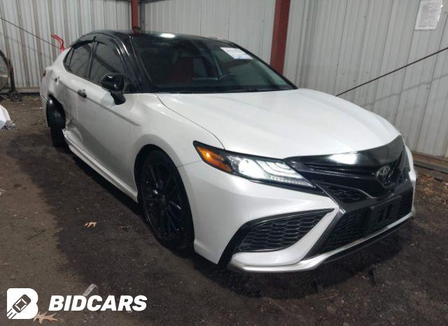 Toyota Camry 2022, VIN 4T1C11BKXNU053508, 5/11