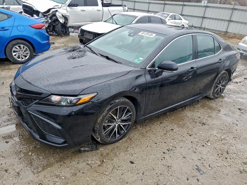 Toyota Camry 2022, VIN 4T1C11BKXNU053508, 8/11