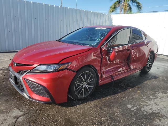 Toyota Camry 2023, VIN 4T1C31AK5PU047047, 3/5