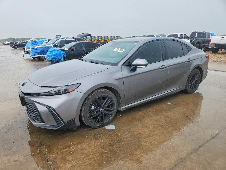 Toyota Camry 2025, VIN 4T1DAACK0SU006387, 3/5
