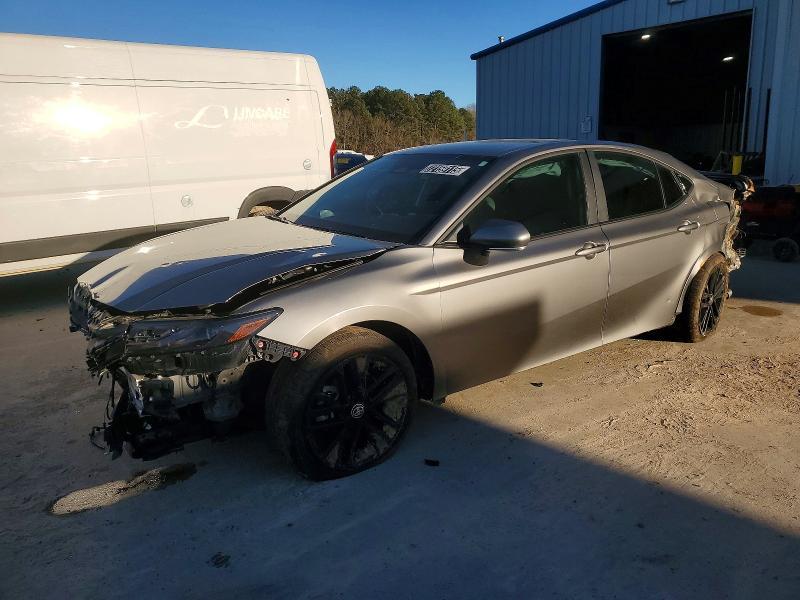 Toyota Camry 2025, VIN 4T1DAACK8SU058219, 3/5