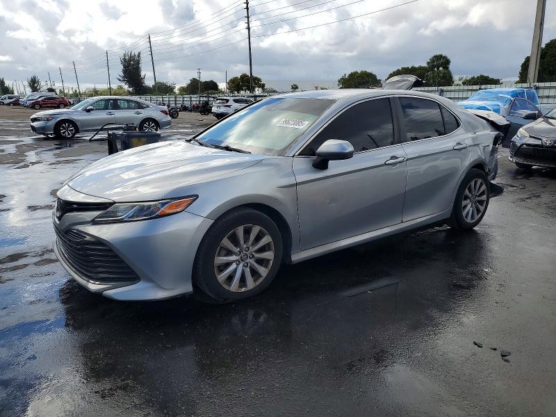 Toyota Camry 2020, VIN 4T1G11AK1LU948742, 6/11