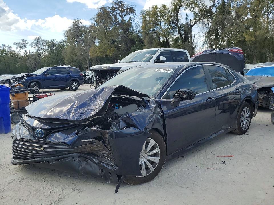 Toyota Camry 2022, VIN 4T1G11AK2NU710174, 2/5