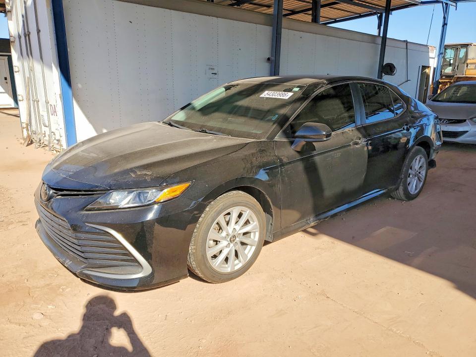 Toyota Camry 2021, VIN 4T1G11AK4MU569851, 3/5