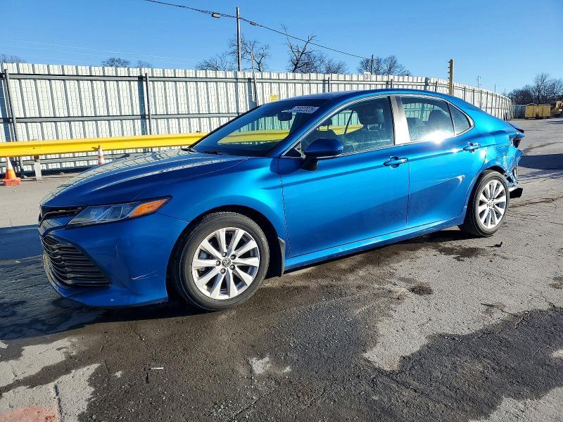 Toyota Camry 2021, VIN 4T1G11AK5MU418775, 2/11