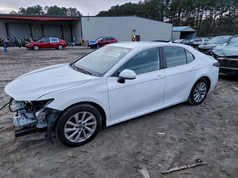 Toyota Camry 2021, VIN 4T1G11AK5MU418775, 3/11