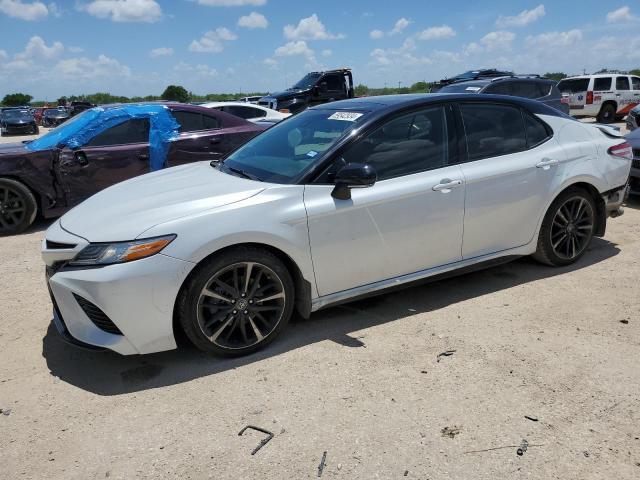 Toyota Camry 2021, VIN 4T1G11AK6MU581497, 3/5
