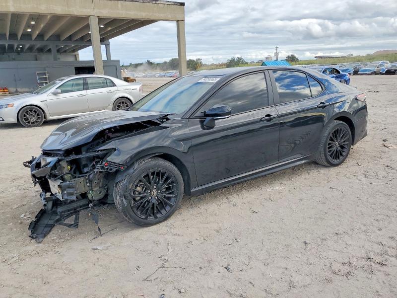 Toyota Camry 2021, VIN 4T1G11AK7MU548279, 4/5