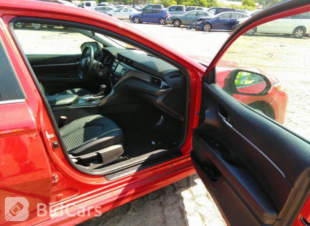 Toyota Camry 2020, VIN 4T1G11AK8LU358232, 5/13