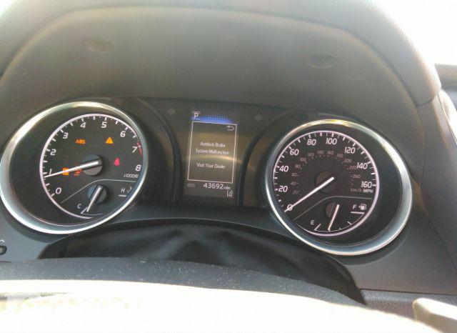 Toyota Camry 2020, VIN 4T1G11AK8LU358232, 7/13