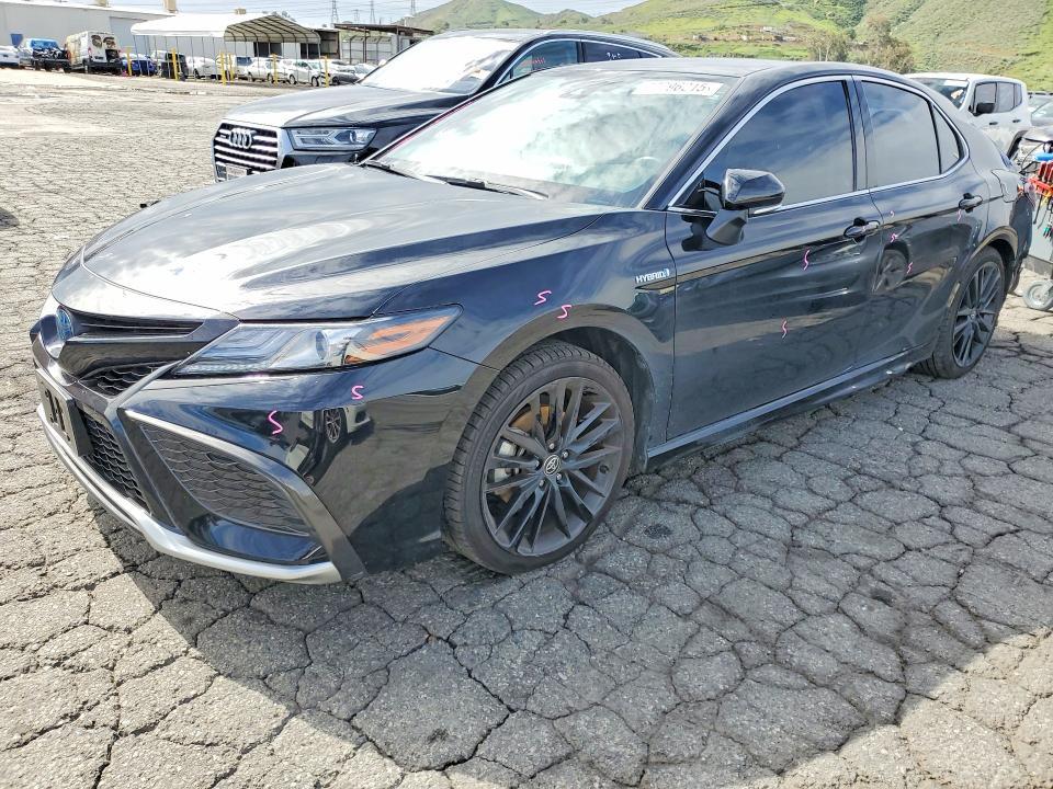 Toyota Camry 2022, VIN 4T1G11AK9NU069380, 1/5