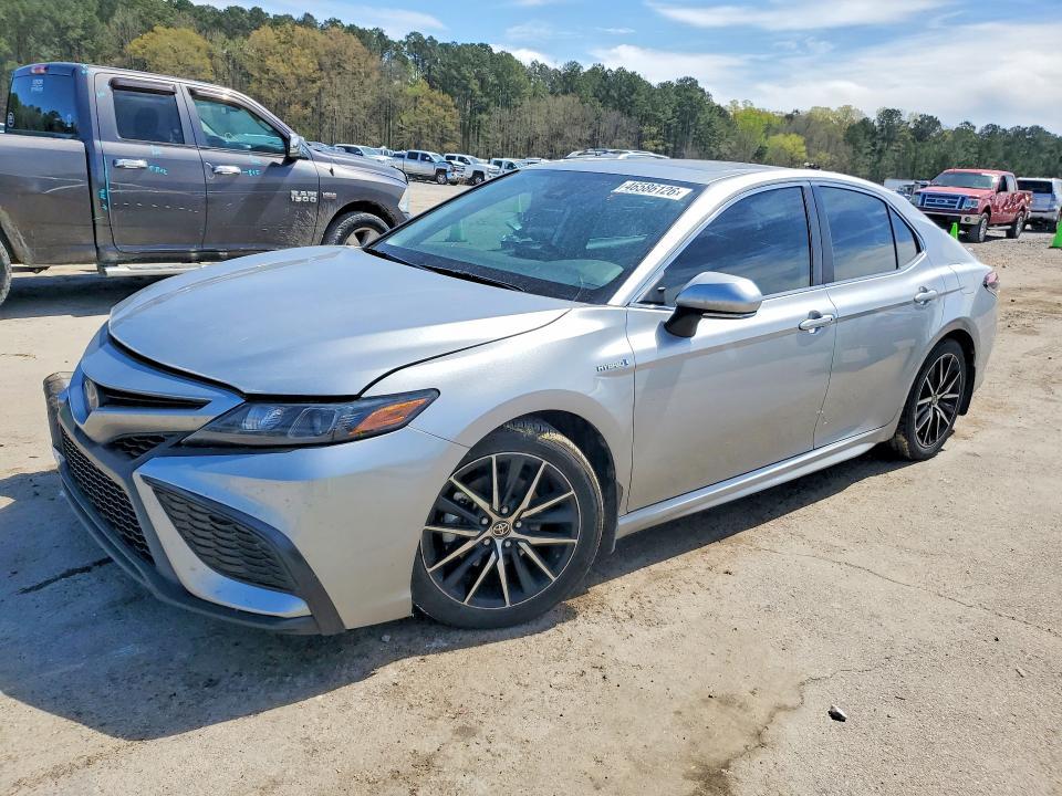 Toyota Camry 2022, VIN 4T1G11AK9NU069380, 3/5