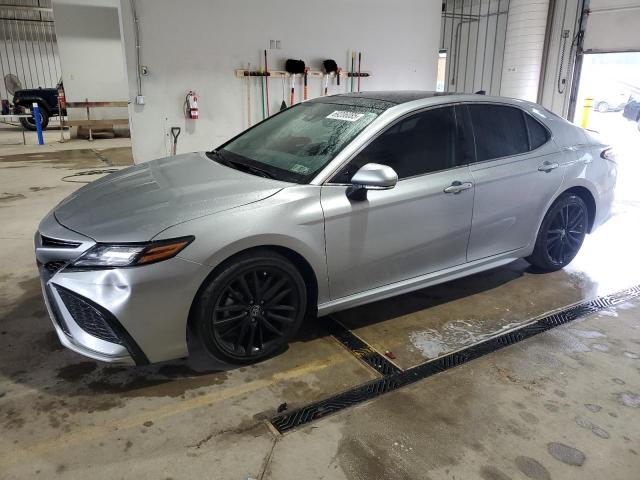 Toyota Camry 2023, VIN 4T1G11AKXPU749176, 2/5