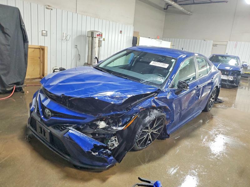 Toyota Camry 2023, VIN 4T1G11AKXPU756354, 3/5