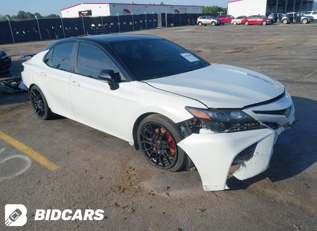Toyota Camry 2021, VIN 4T1G31AK3MU029515, 3/5