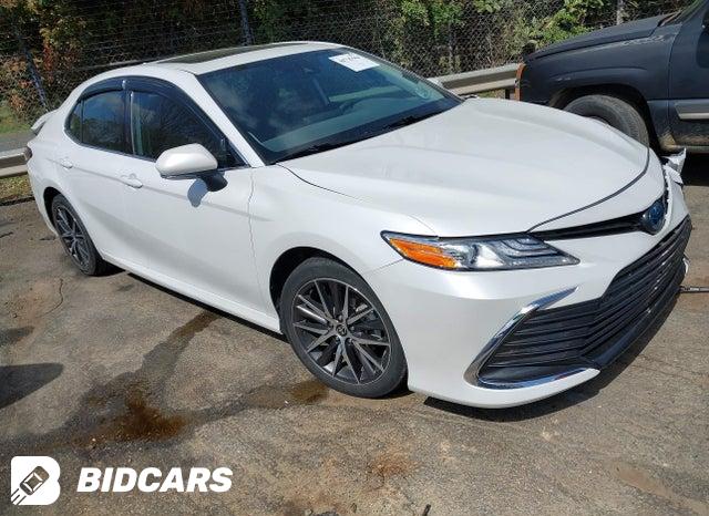 Toyota Camry 2021, VIN 4T1G31AK3MU029515, 4/5