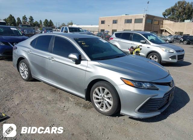 Toyota Camry 2022, VIN 4T1G31AK4NU571837, 3/5