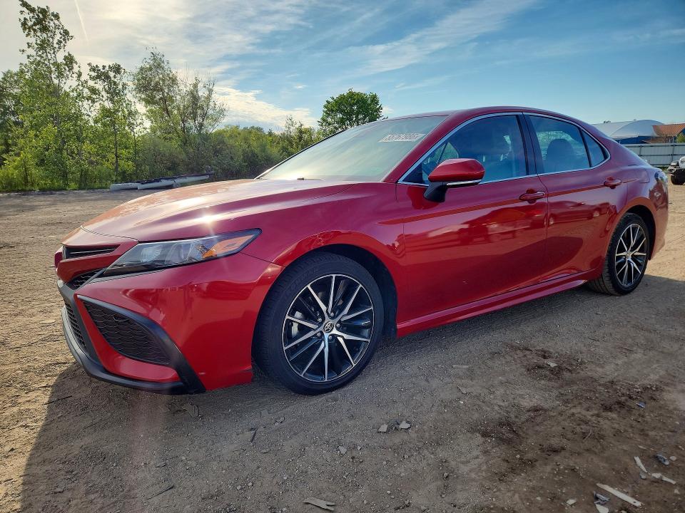 Toyota Camry 2021, VIN 4T1G31AK6MU028813, 3/5