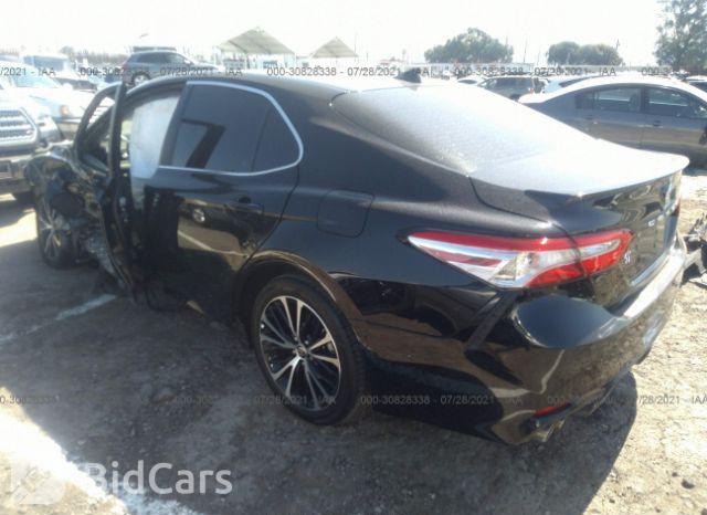 Toyota Camry 2020, VIN 4T1J31AK3LU545345, 3/5