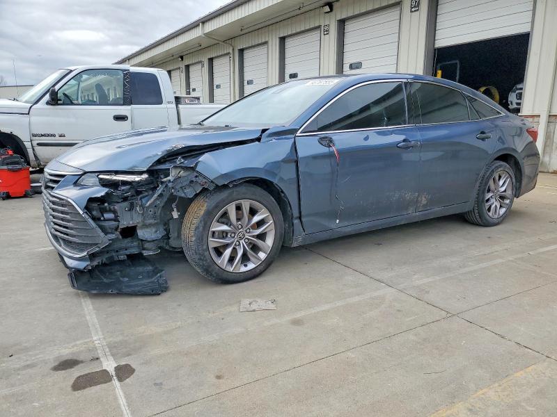 Toyota Avalon 2022, VIN 4T1JA1AB1NU015738, 3/5