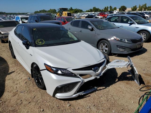 Toyota Camry 2021, VIN 4T1K31AK8MU021601, 1/5