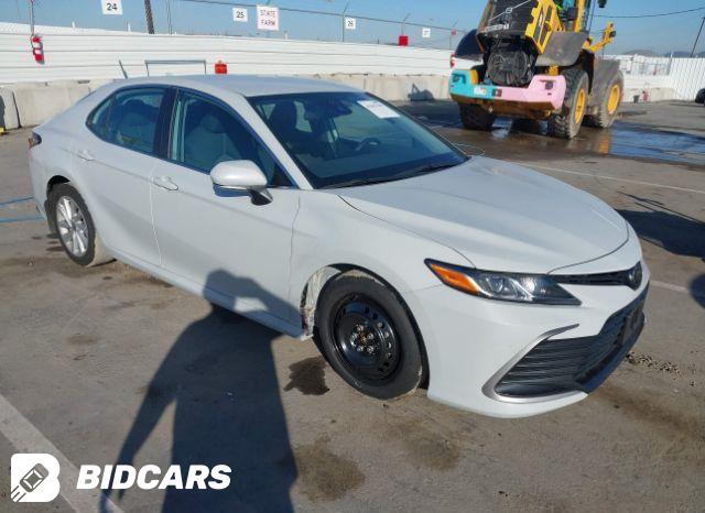 Toyota Camry 2021, VIN 4T1K61AK0MU550032, 7/11