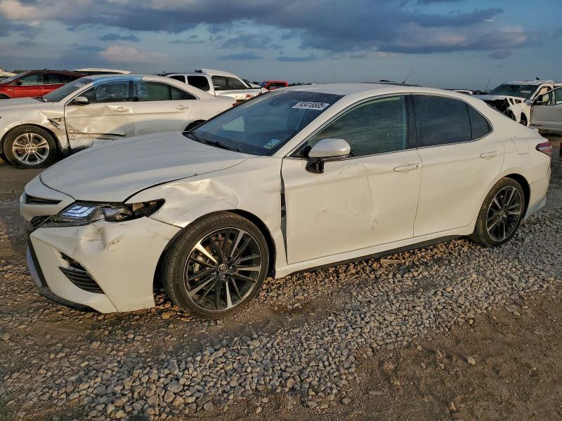 Toyota Camry 2021, VIN 4T1K61AK8MU544303, 2/5