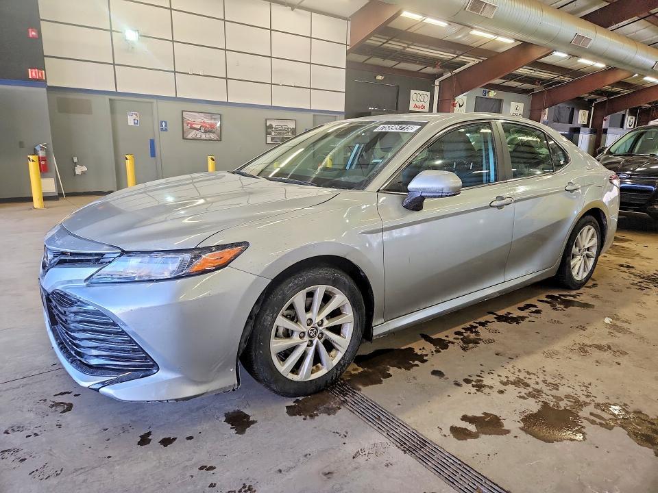 Toyota Camry 2023, VIN 4T1T11AK6PU108802, 2/5