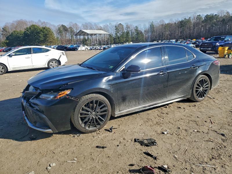 Toyota Camry 2021, VIN 4T1T11AK9MU489928, 1/5