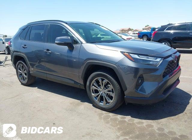 Toyota RAV4 2024, VIN 4T3B6RFV3RU168903, 2/5