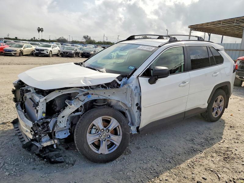 Toyota RAV4 2024, VIN 4T3RWRFV2RU139438, 3/5
