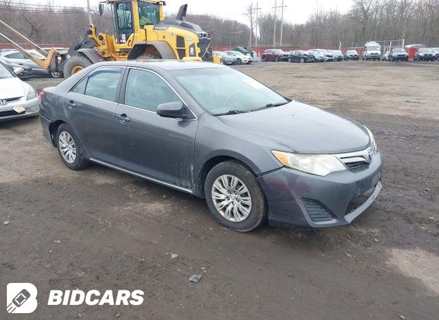 Toyota Camry 2013, VIN 4T4BF1FK6DR325273, 3/6
