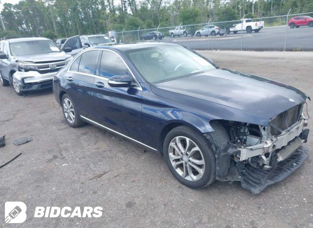 Mercedes-Benz C 300 2015, VIN 55SWF4JB4FU054118, 2/11