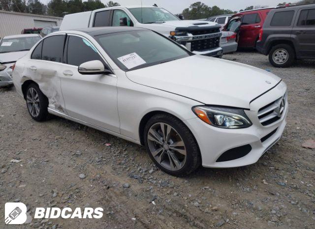 Mercedes-Benz C 300 2017, VIN 55SWF4JB6HU188700, 3/5