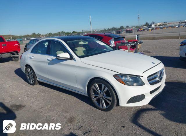 Mercedes-Benz C 300 2017, VIN 55SWF4JB6HU188700, 4/5
